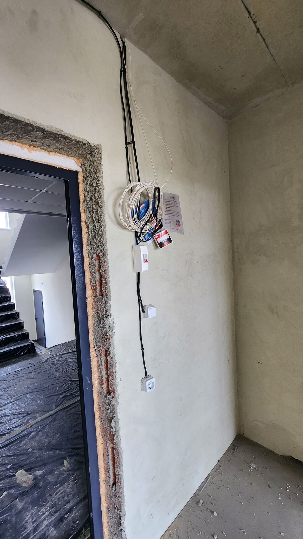 Продажа 1-комнатной квартиры 42.05 м², Героев Крут ул.