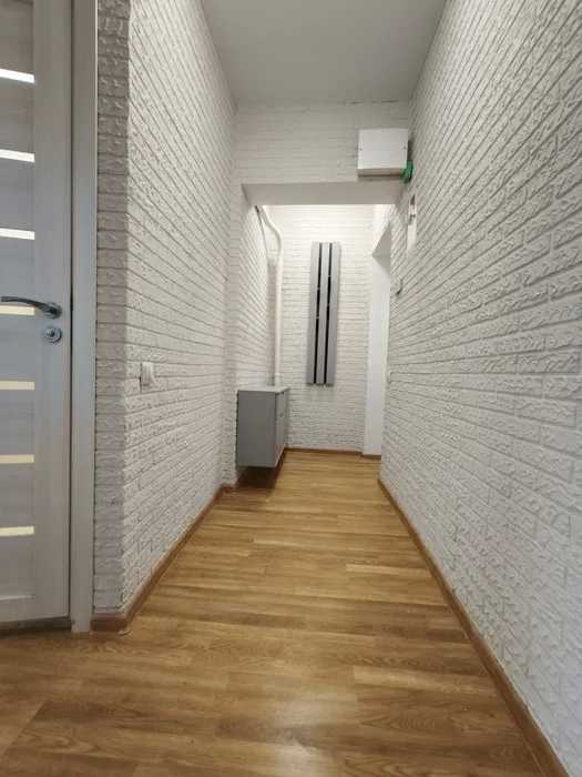 Оренда 2-кімнатної квартири 48 м², Олександра Поля просп., 72