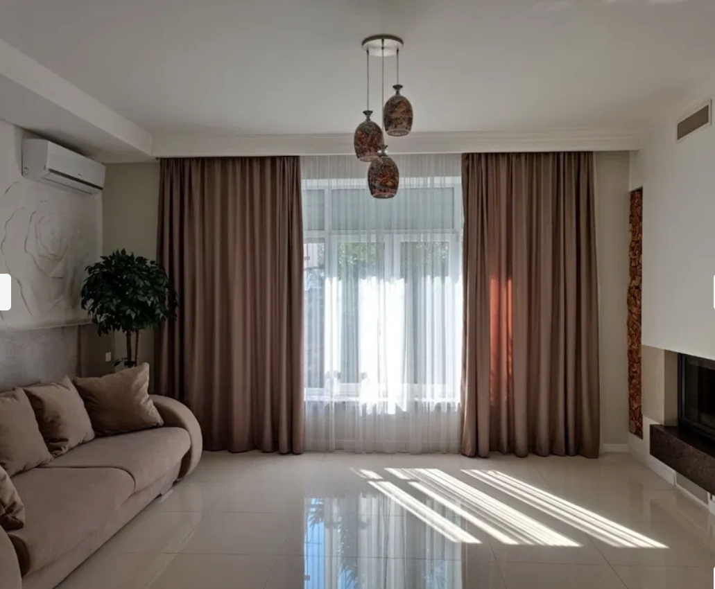 Аренда дома 170 м², Лабораторная ул.