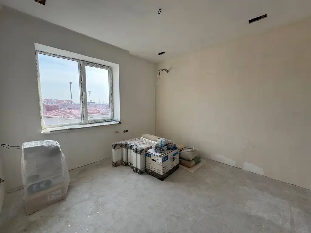 Продажа 4-комнатной квартиры 97 м², Кобзаря бул., 4