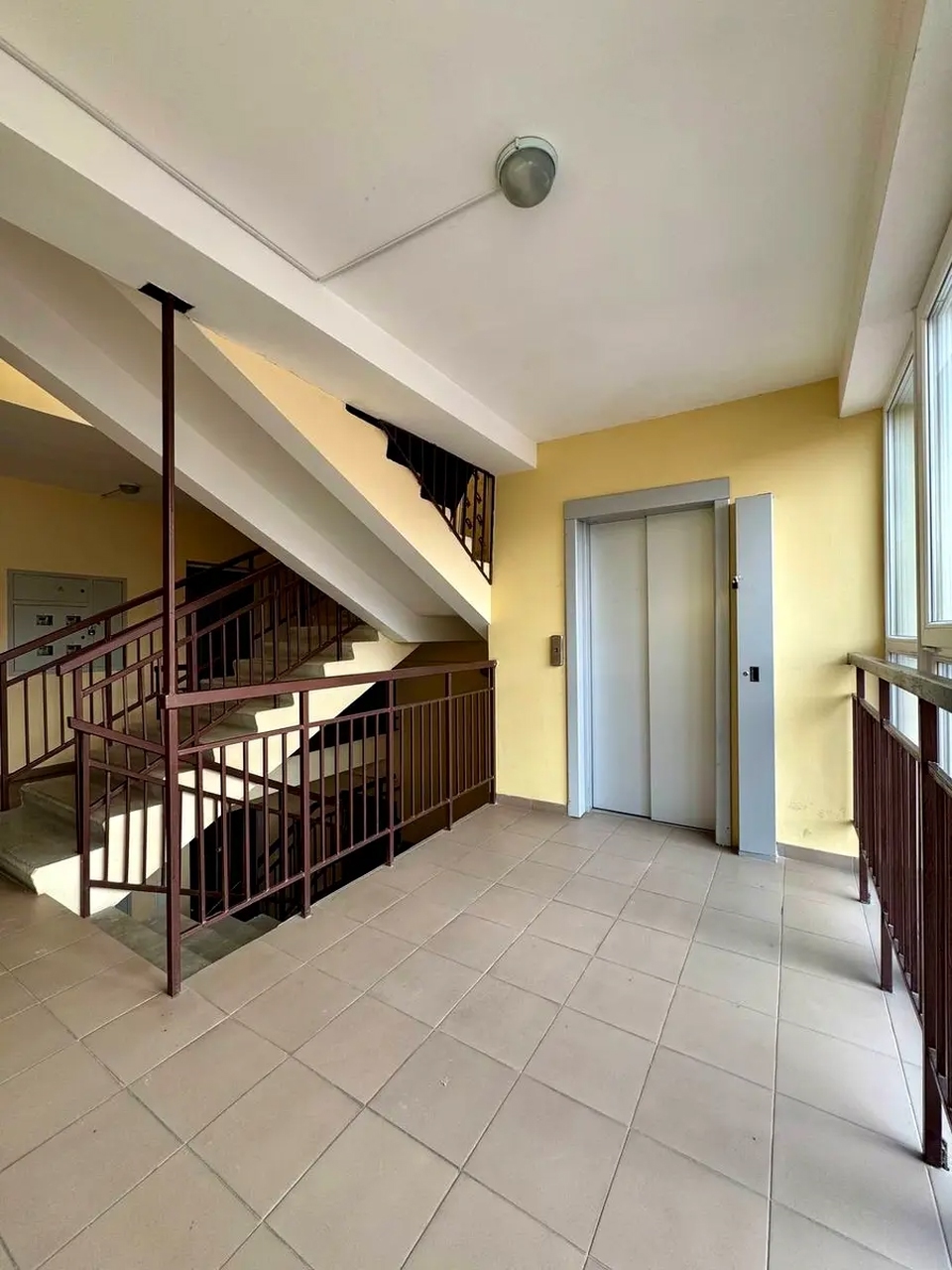 Продажа 4-комнатной квартиры 97 м², Кобзаря бул., 4