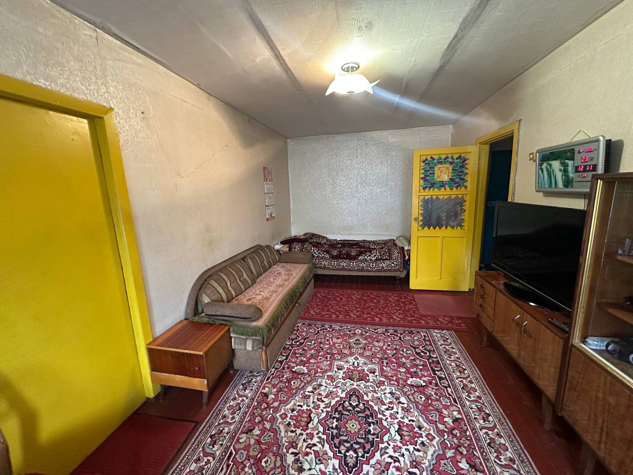 Продажа 2-комнатной квартиры 43 м², Александра Поля просп.