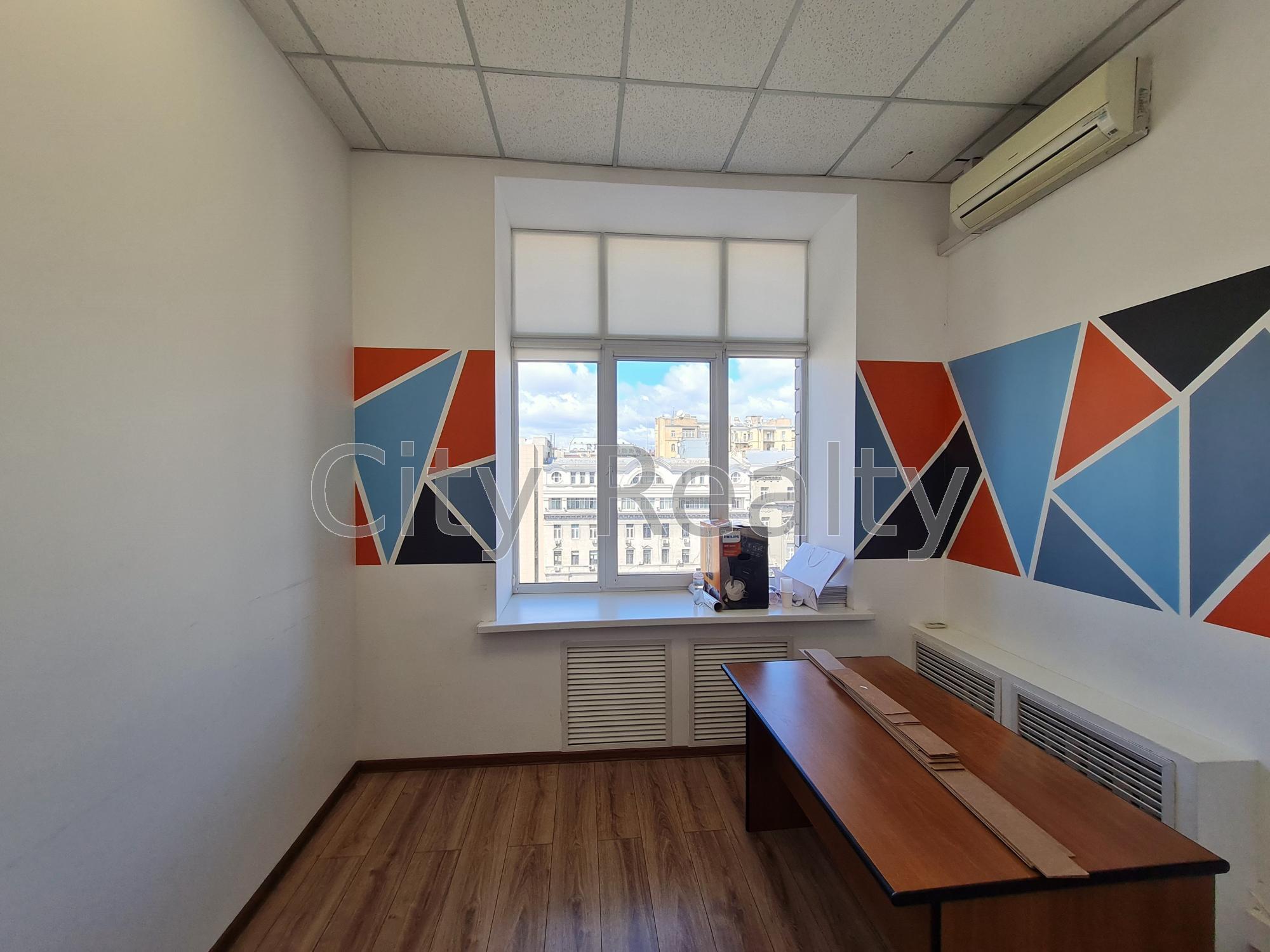 Аренда офиса 280.4 м², Крещатик ул., 7/11