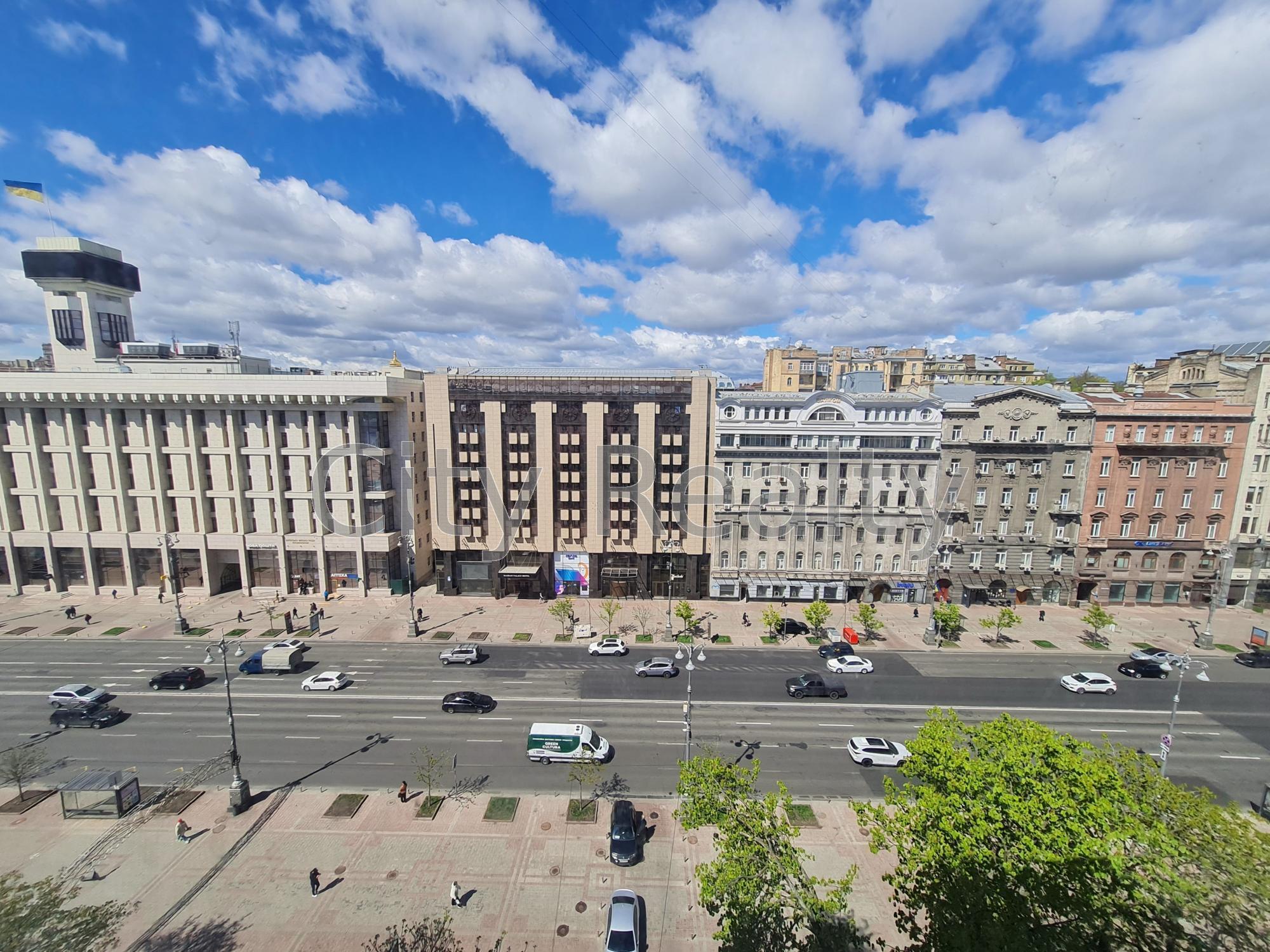 Аренда офиса 280.4 м², Крещатик ул., 7/11