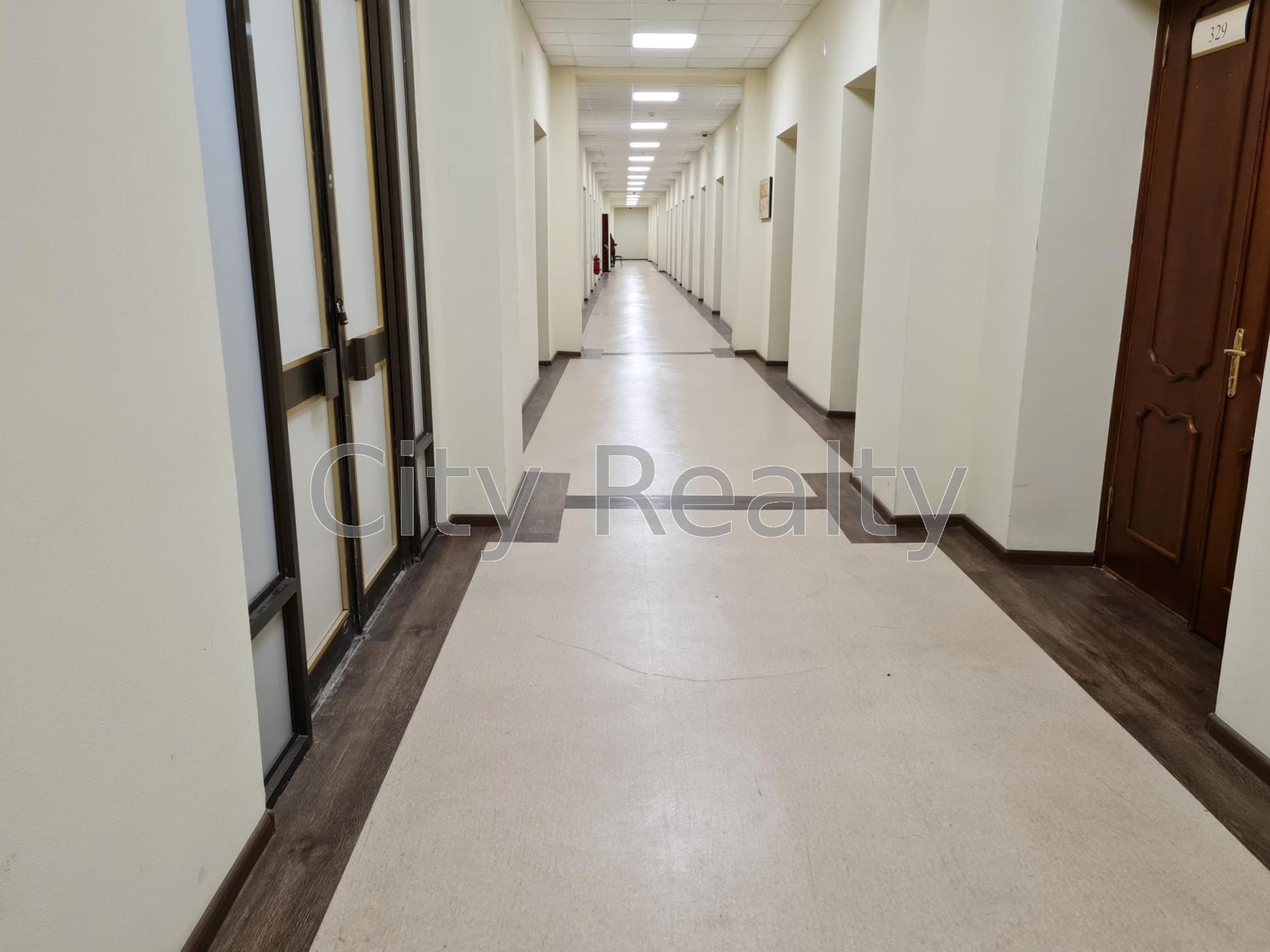 Аренда офиса 75.5 м², Крещатик ул., 7/11