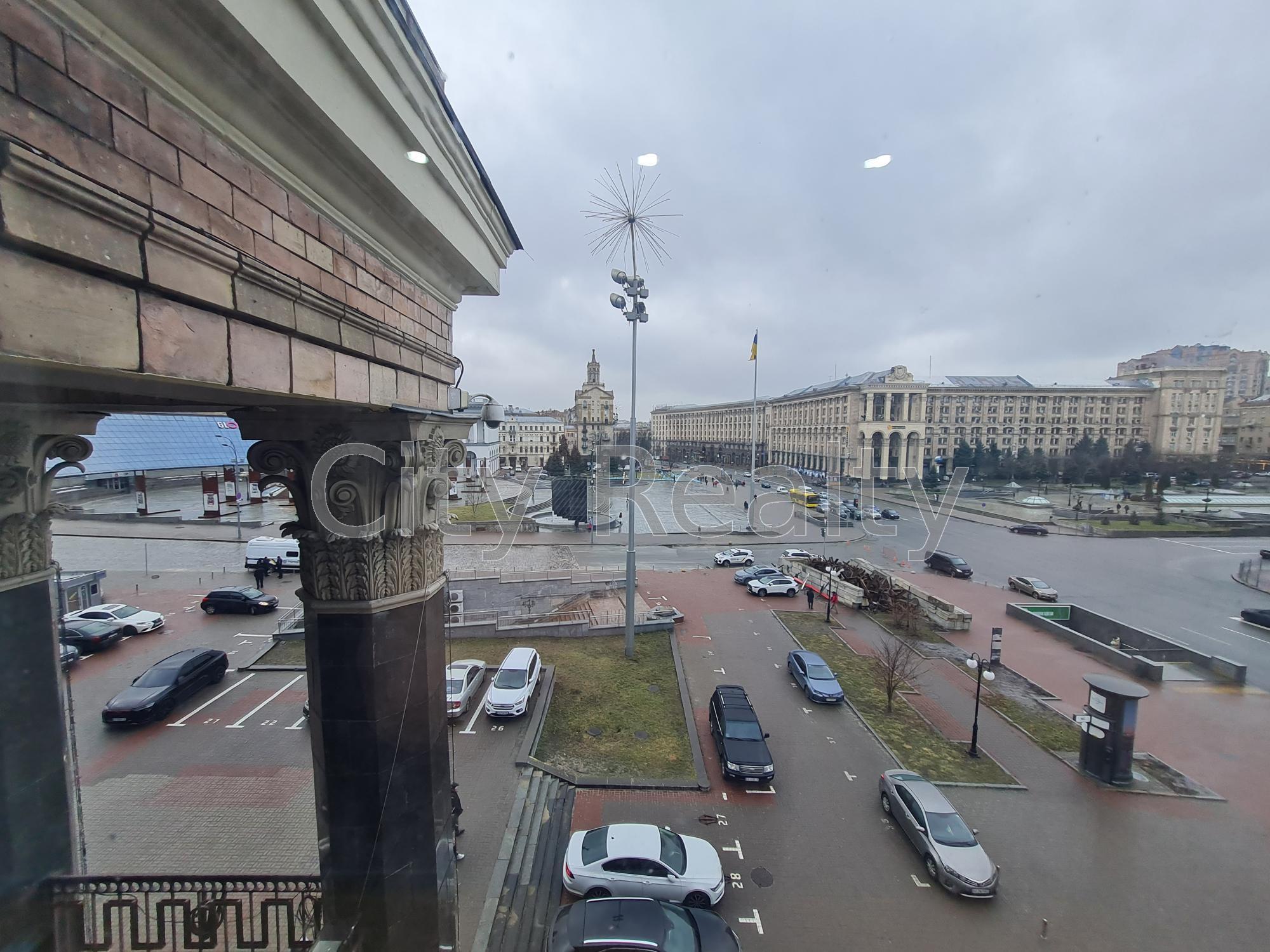 Аренда офиса 75.5 м², Крещатик ул., 7/11