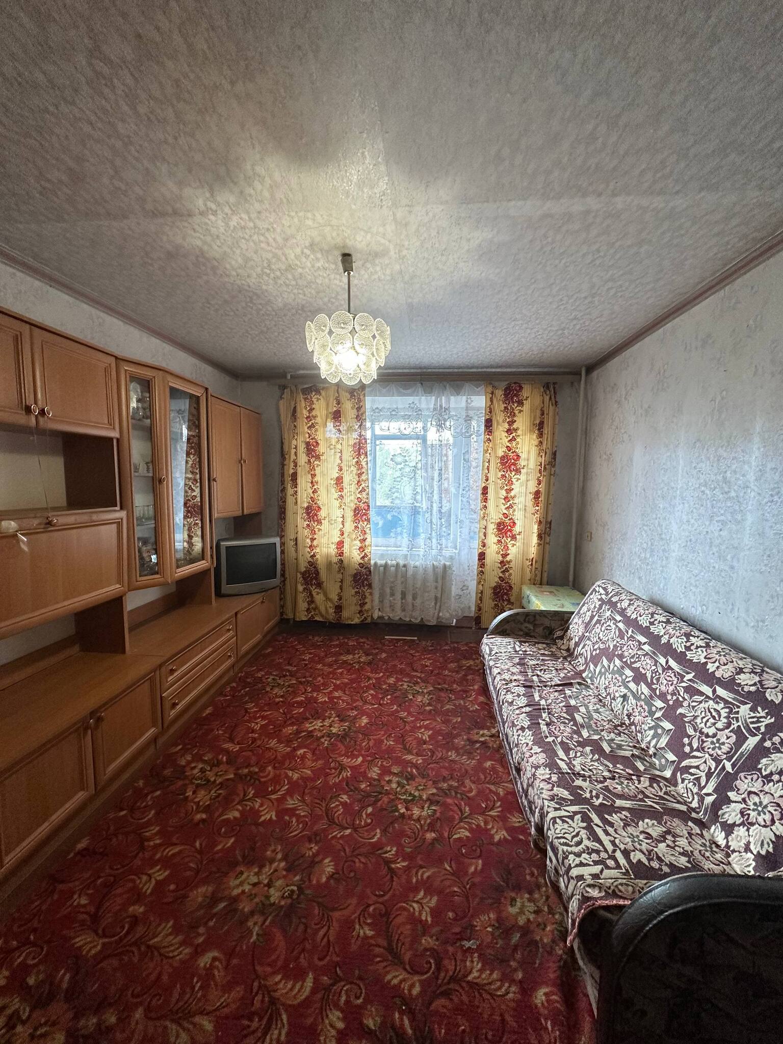 Продаж 1-кімнатної квартири 37 м², Рубіновий бул.
