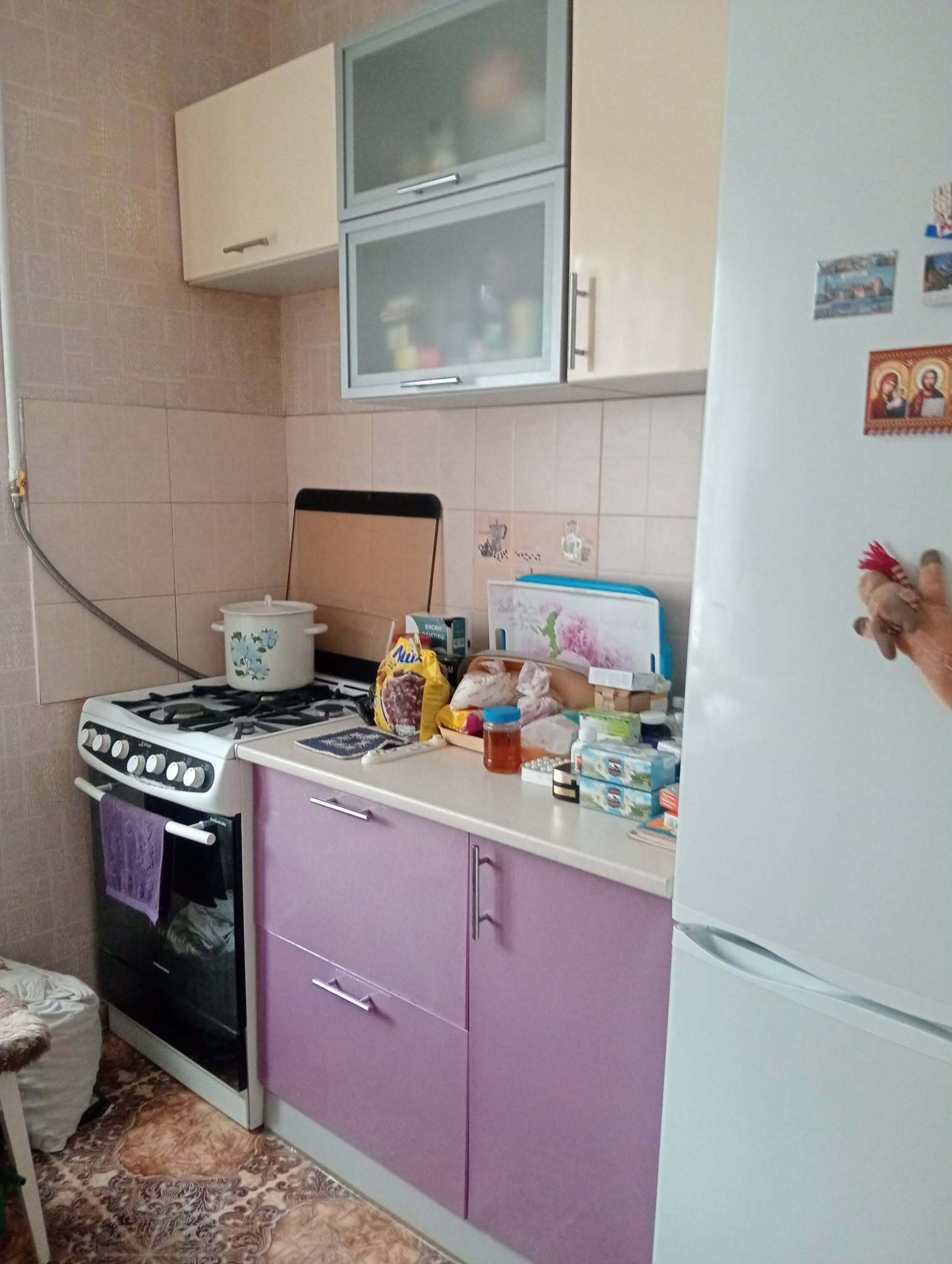 Оренда кімнати/частини квартири, Новопрорізна вул.