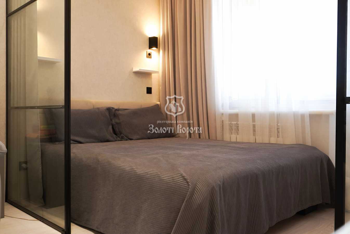 Продаж 3-кімнатної квартири 71.5 м², Чорних Запорожців, 68а