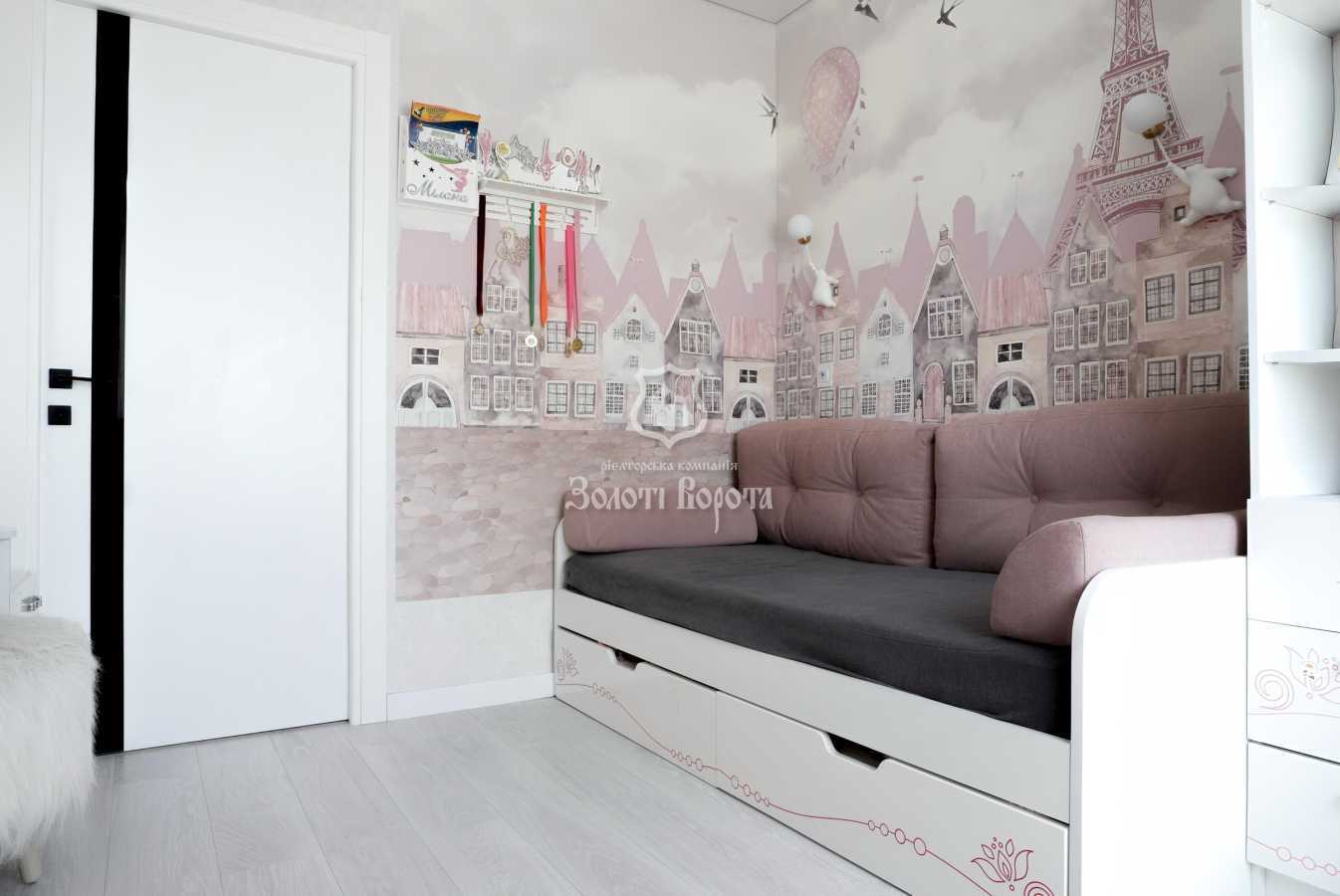 Продаж 3-кімнатної квартири 71.5 м², Чорних Запорожців, 68а