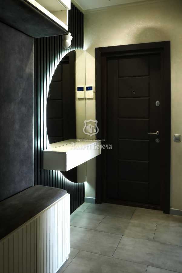 Продаж 3-кімнатної квартири 71.5 м², Чорних Запорожців, 68а