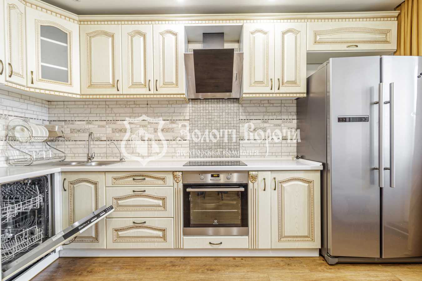 Продаж 4-кімнатної квартири 125 м², Маршала Малиновського вул., 4В