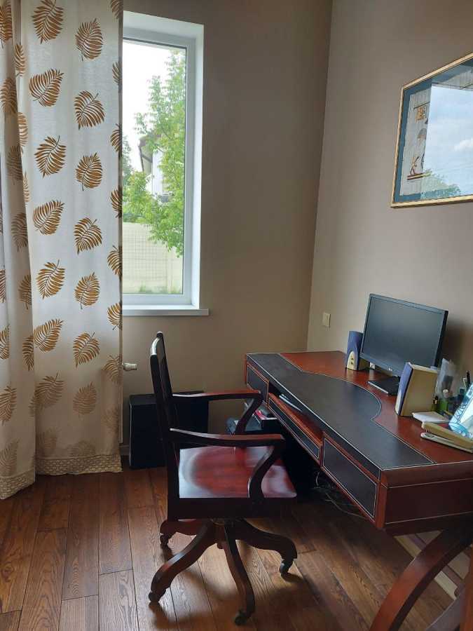 Продажа дома 263 м², 1 травня