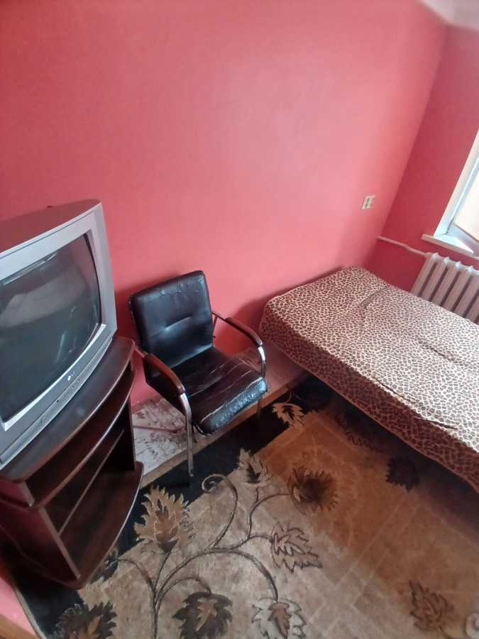 Оренда кімнати/частини квартири, Юності вул., 9/6
