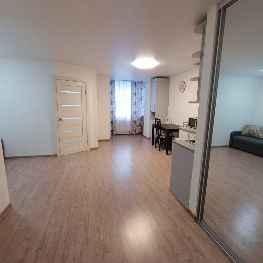 Аренда 1-комнатной квартиры 42 м², Бархатная ул., 20Г