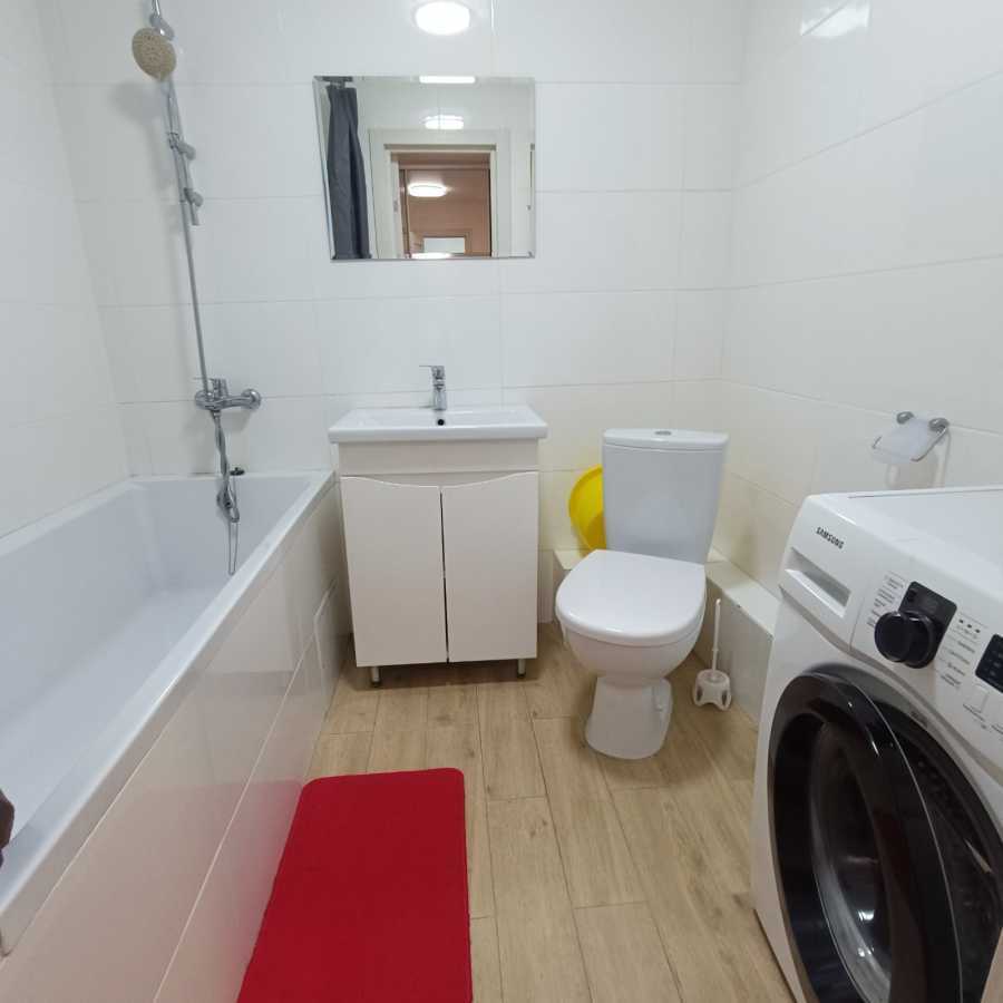 Аренда 1-комнатной квартиры 42 м², Бархатная ул., 20Г