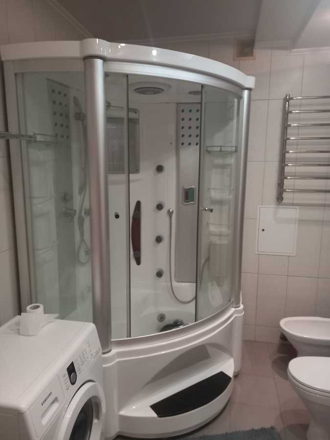 Аренда 2-комнатной квартиры 69 м², Верховного Совета бул., 14Б