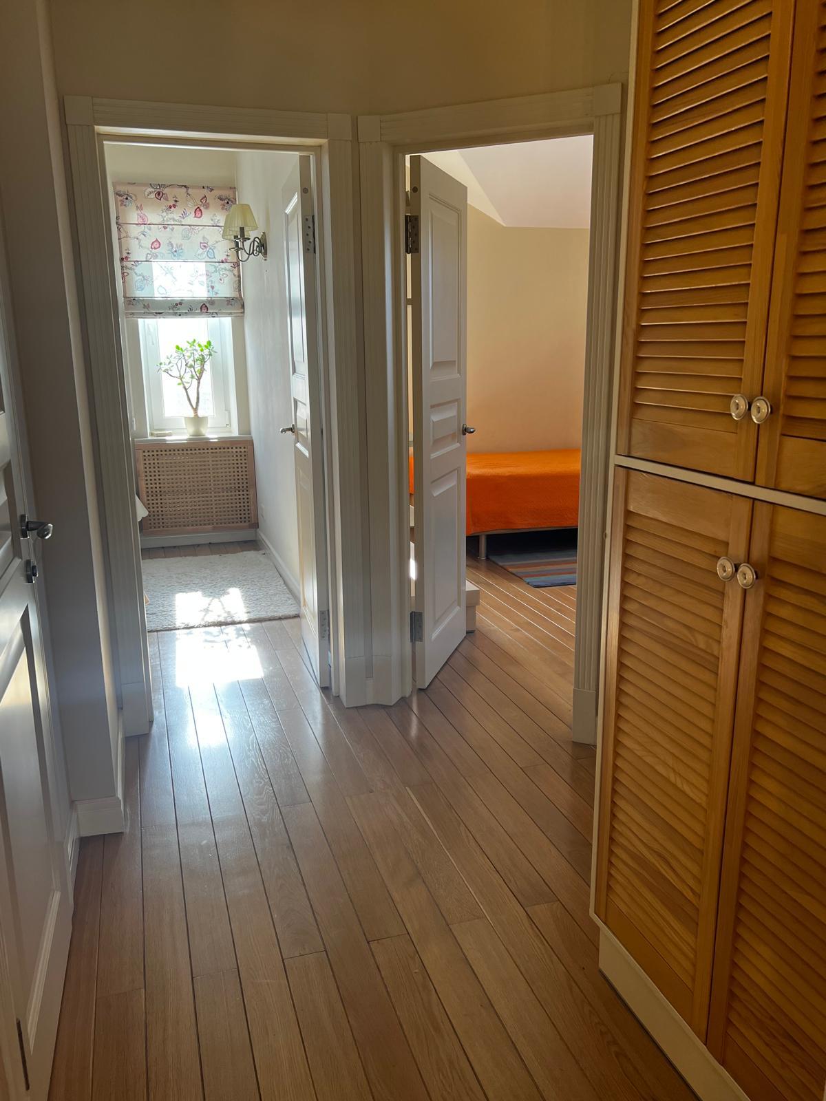 Аренда дома 120 м², Центральная ул., метро Славутич