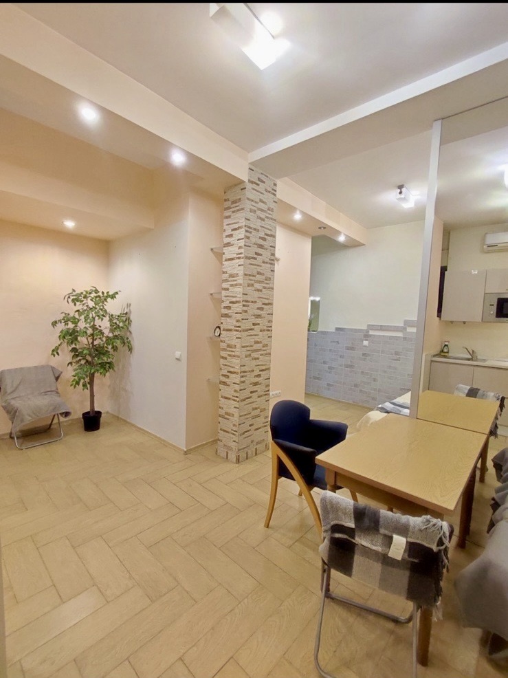 Оренда 1-кімнатної квартири 35 м², Льва Толстого вул., 8