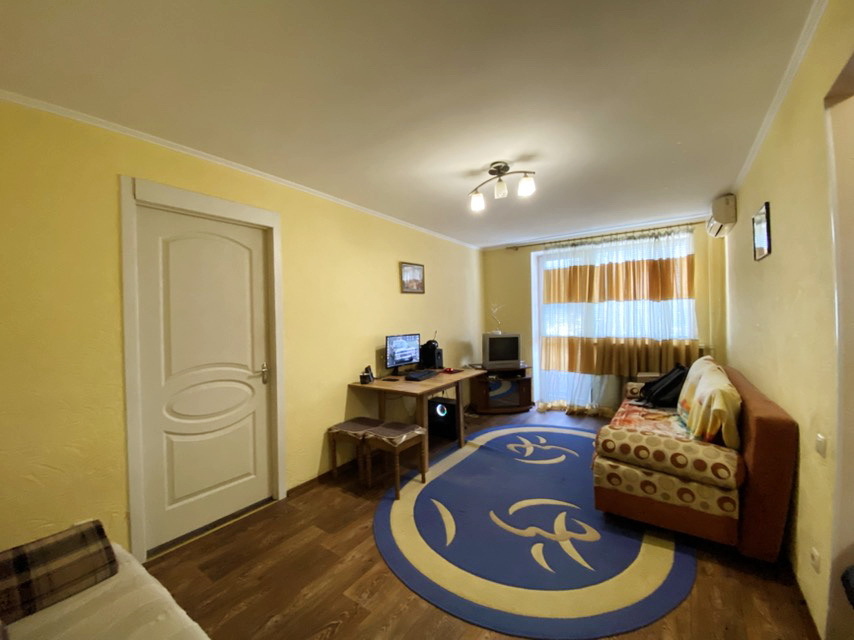 Продажа 2-комнатной квартиры 43.5 м², Генерала Карпенко ул.