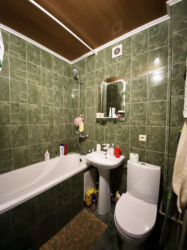 Продажа 2-комнатной квартиры 43.5 м², Генерала Карпенко ул.