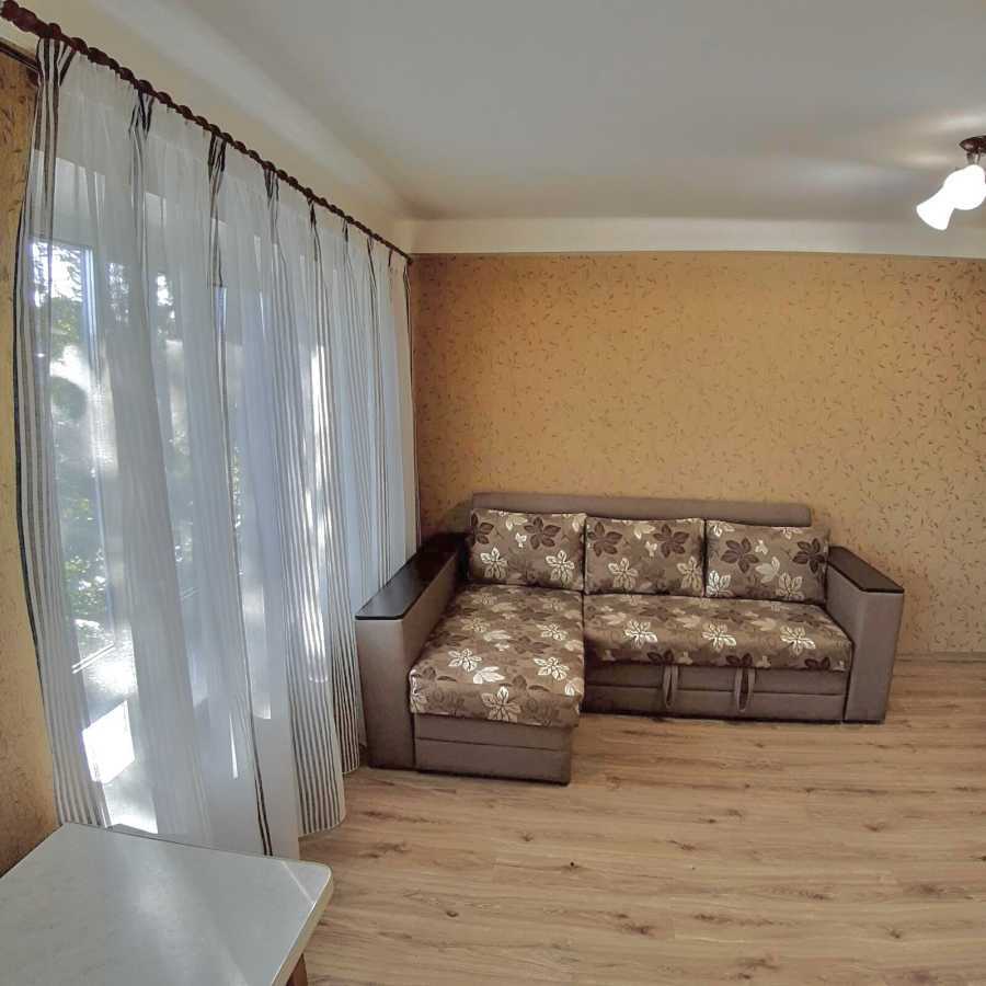 Продажа 2-комнатной квартиры 45 м², Берестейский, 20