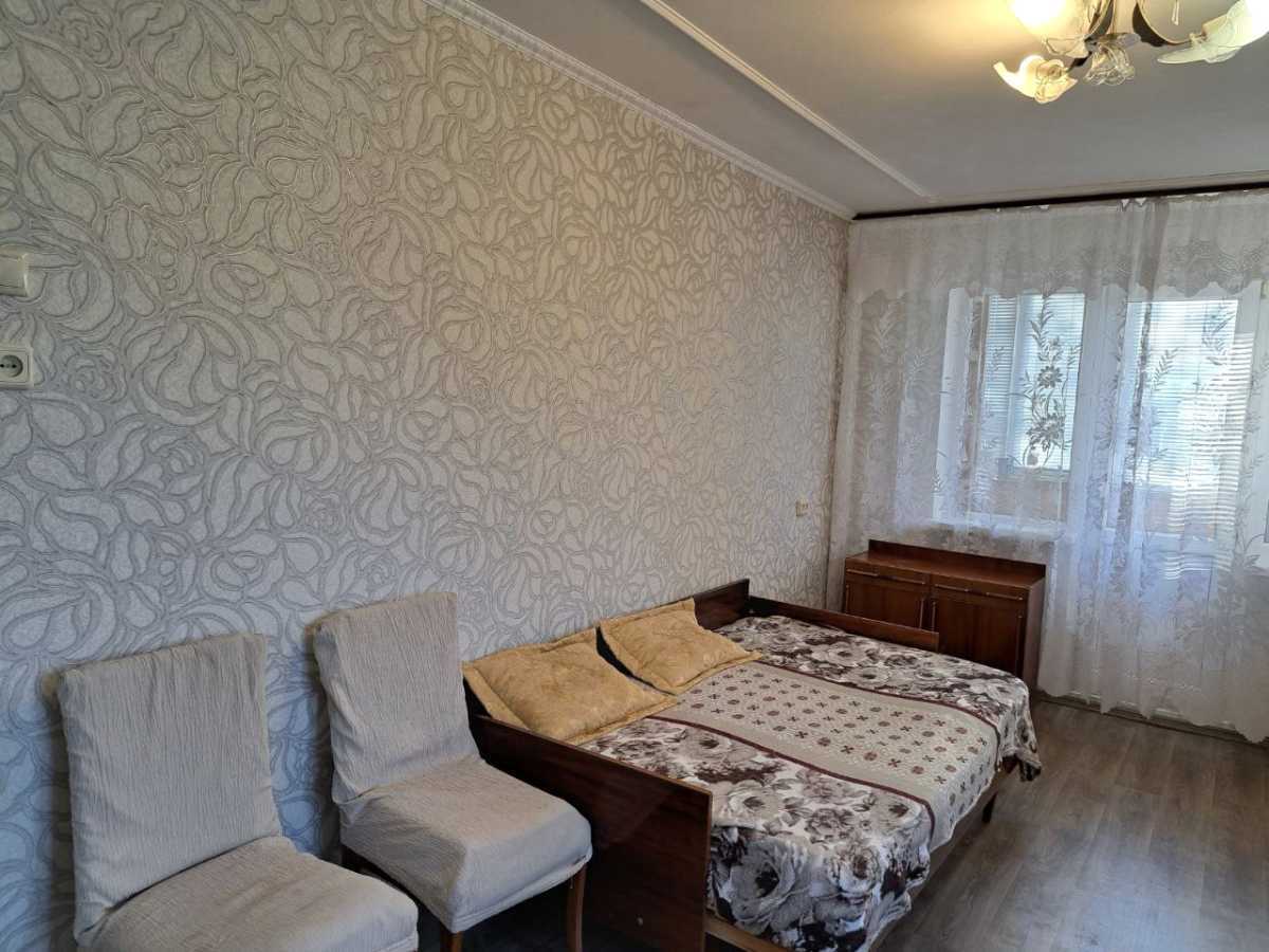 Продажа 2-комнатной квартиры 48 м², Соборности просп., 13