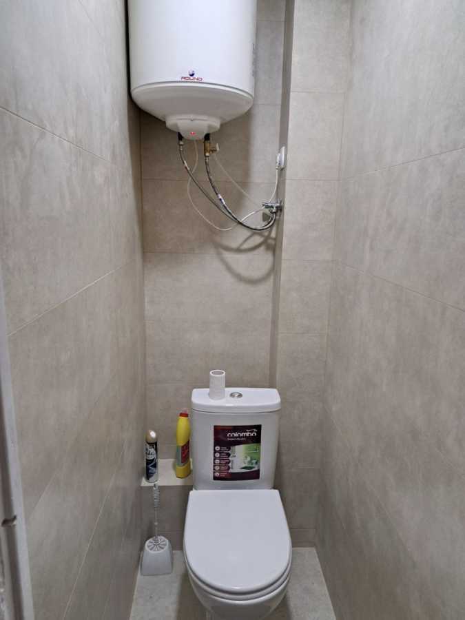 Продажа 2-комнатной квартиры 48 м², Соборности просп., 13