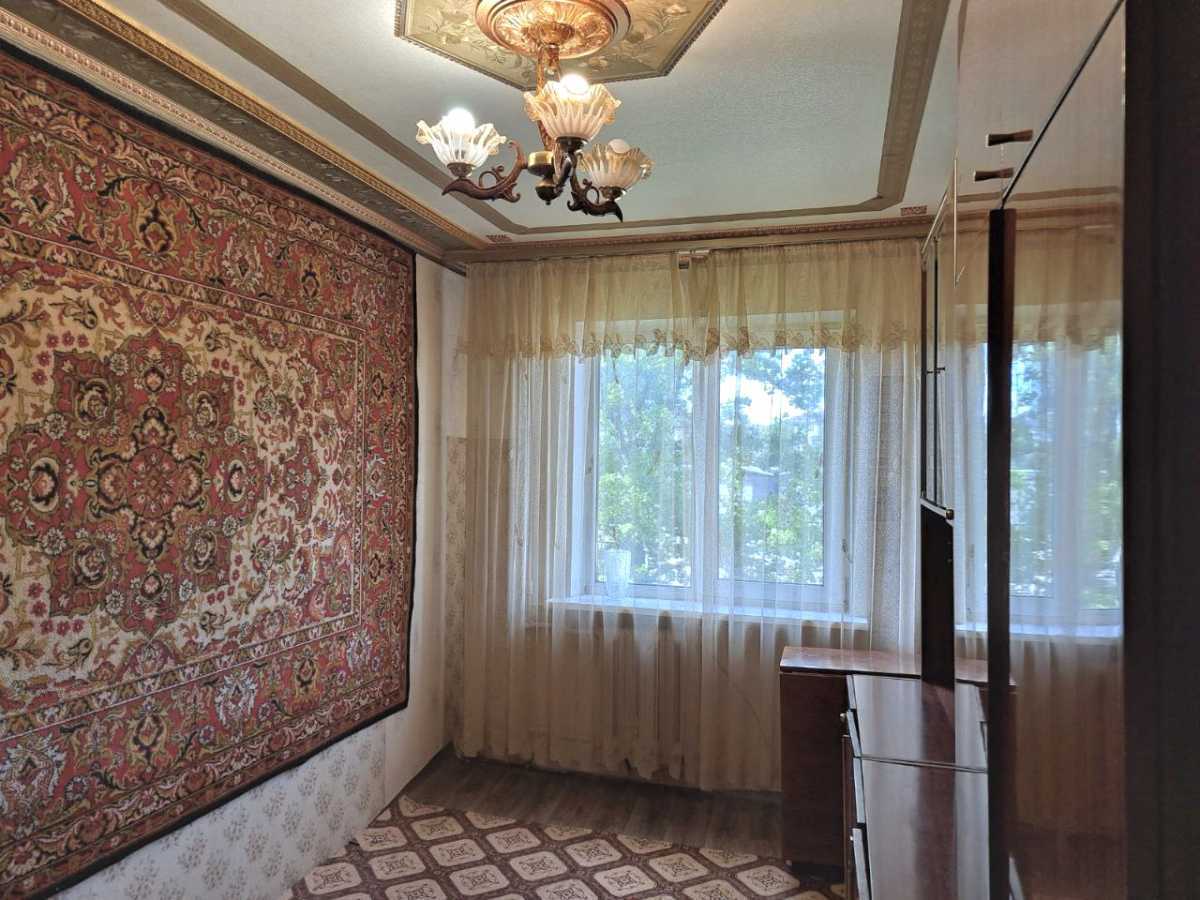 Продажа 2-комнатной квартиры 48 м², Соборности просп., 13