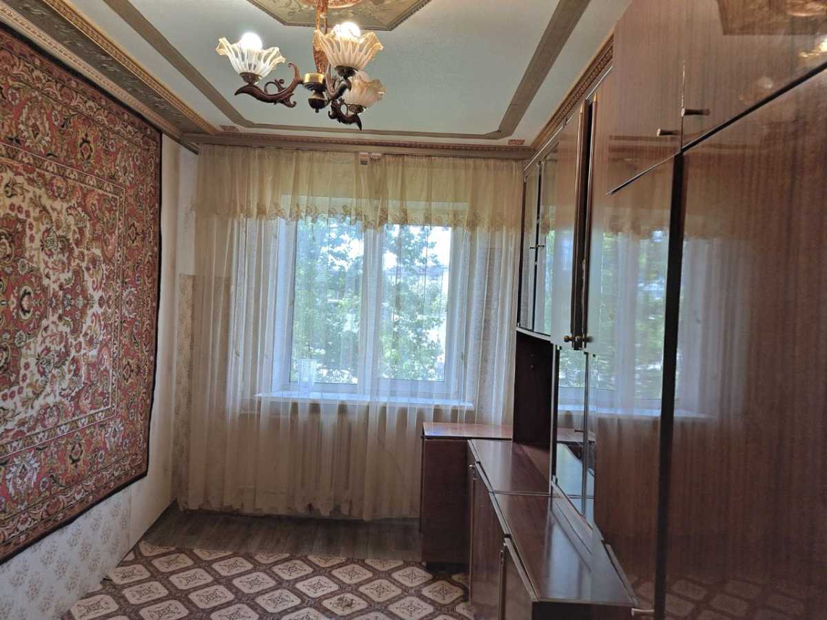 Продажа 2-комнатной квартиры 48 м², Соборности просп., 13