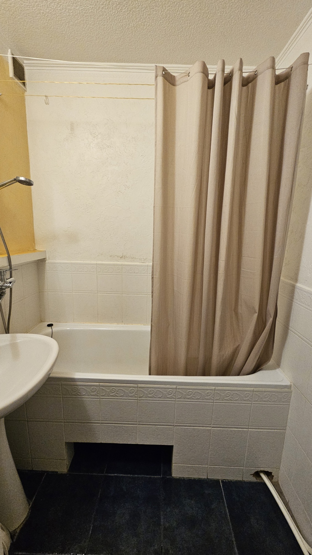 Аренда 1-комнатной квартиры 45 м², Михаила Гришко ул., 10