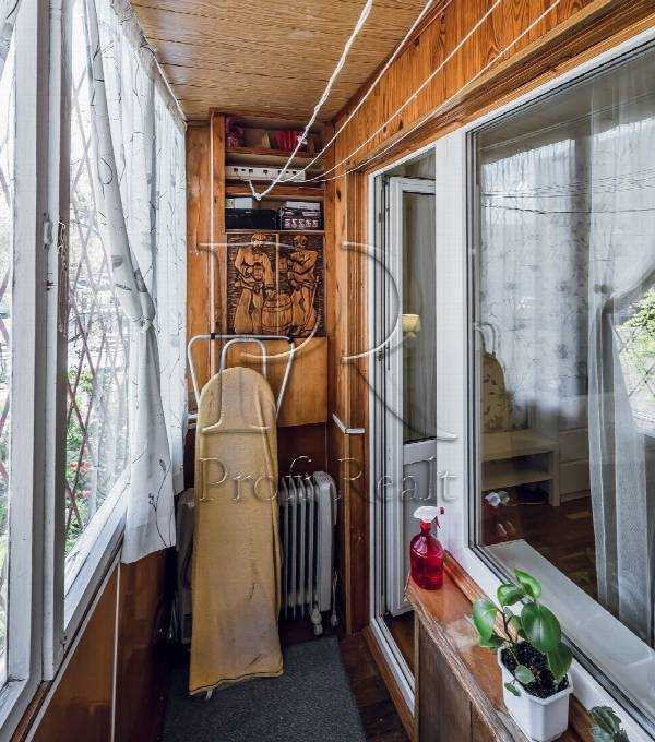 Продажа 3-комнатной квартиры 71 м², Голосеевский просп., 19