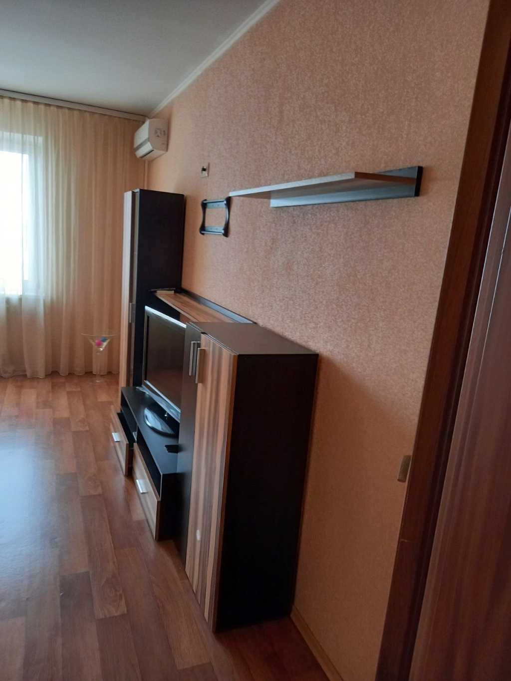 Оренда 1-кімнатної квартири 56 м², Миколи Закревського вул., 95