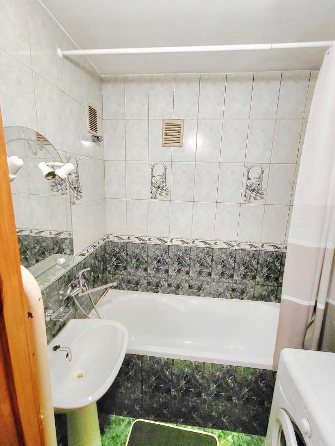 Аренда 2-комнатной квартиры 52 м², Нововокзальная ул., 21