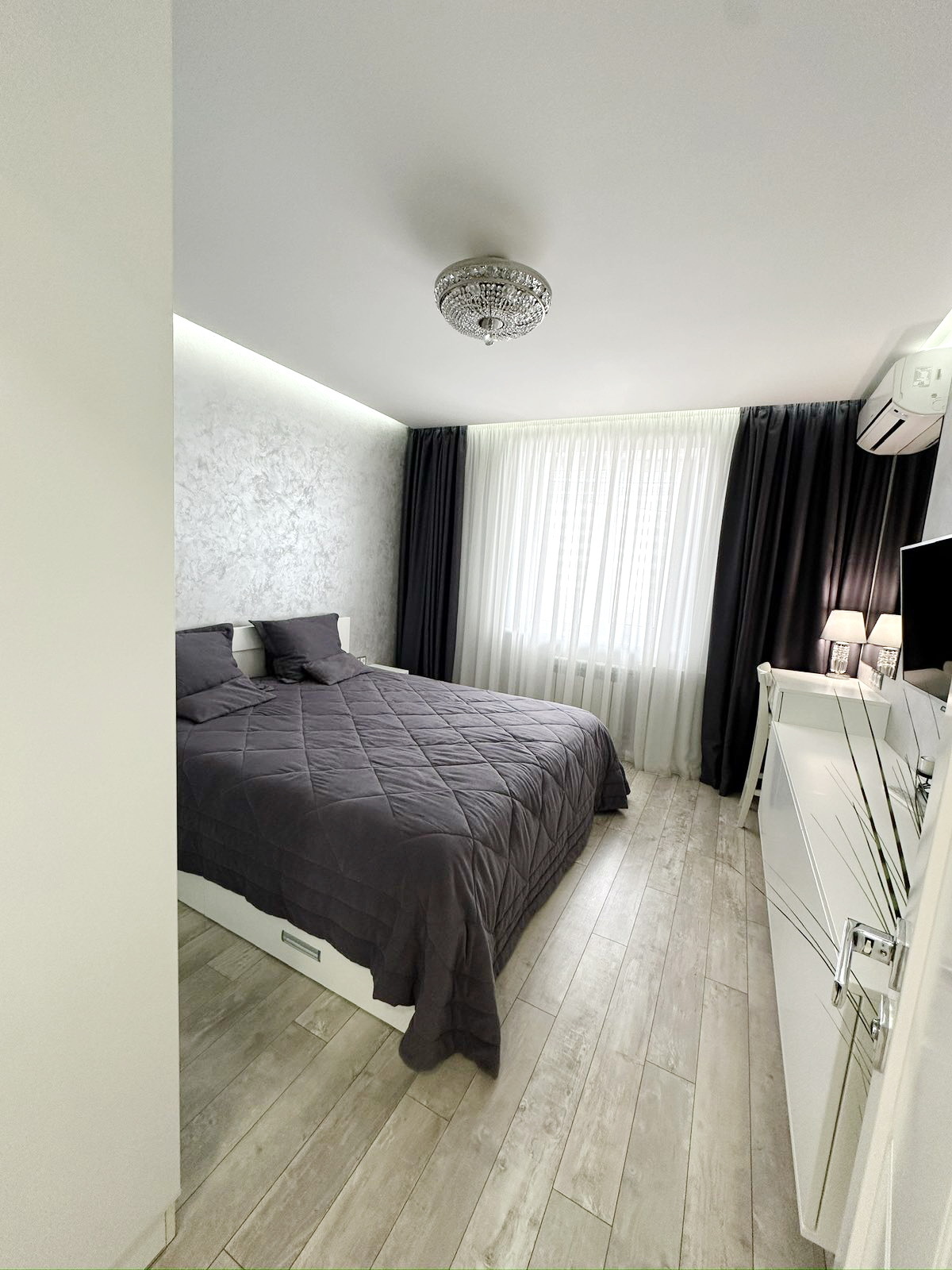 Продажа 2-комнатной квартиры 53 м², Крылова ул.