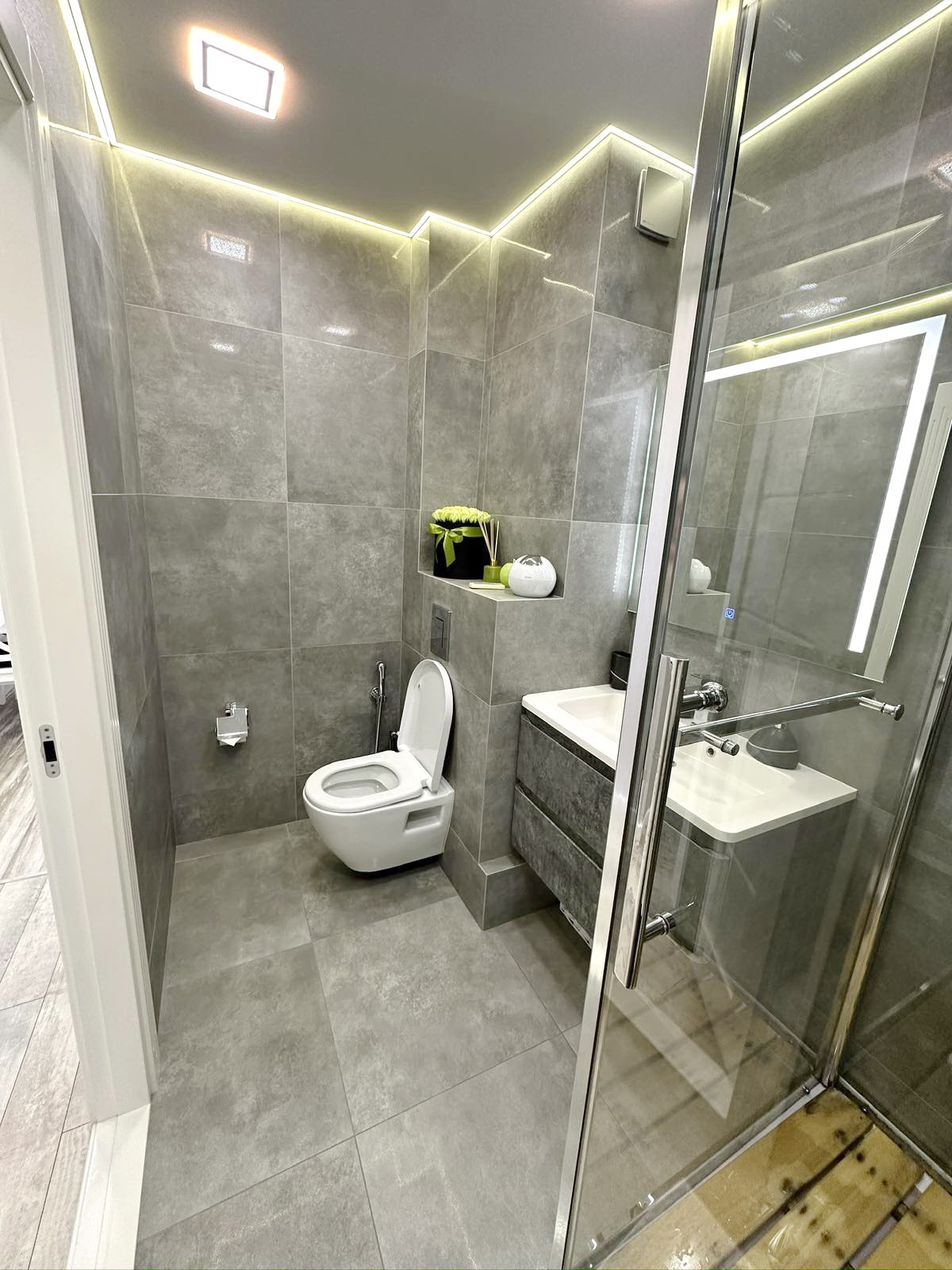 Продажа 2-комнатной квартиры 53 м², Крылова ул.