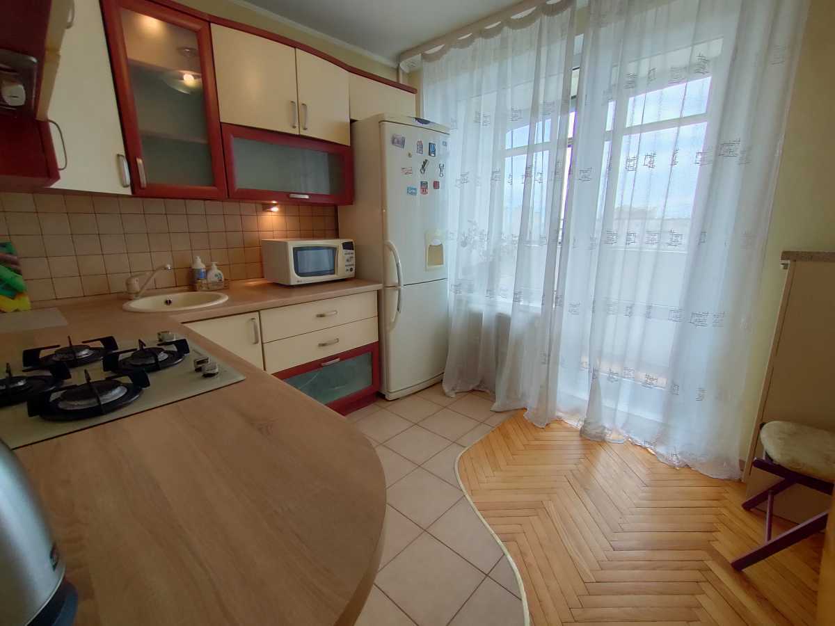 Аренда 3-комнатной квартиры 76 м², Леся Курбаса просп., 5Б