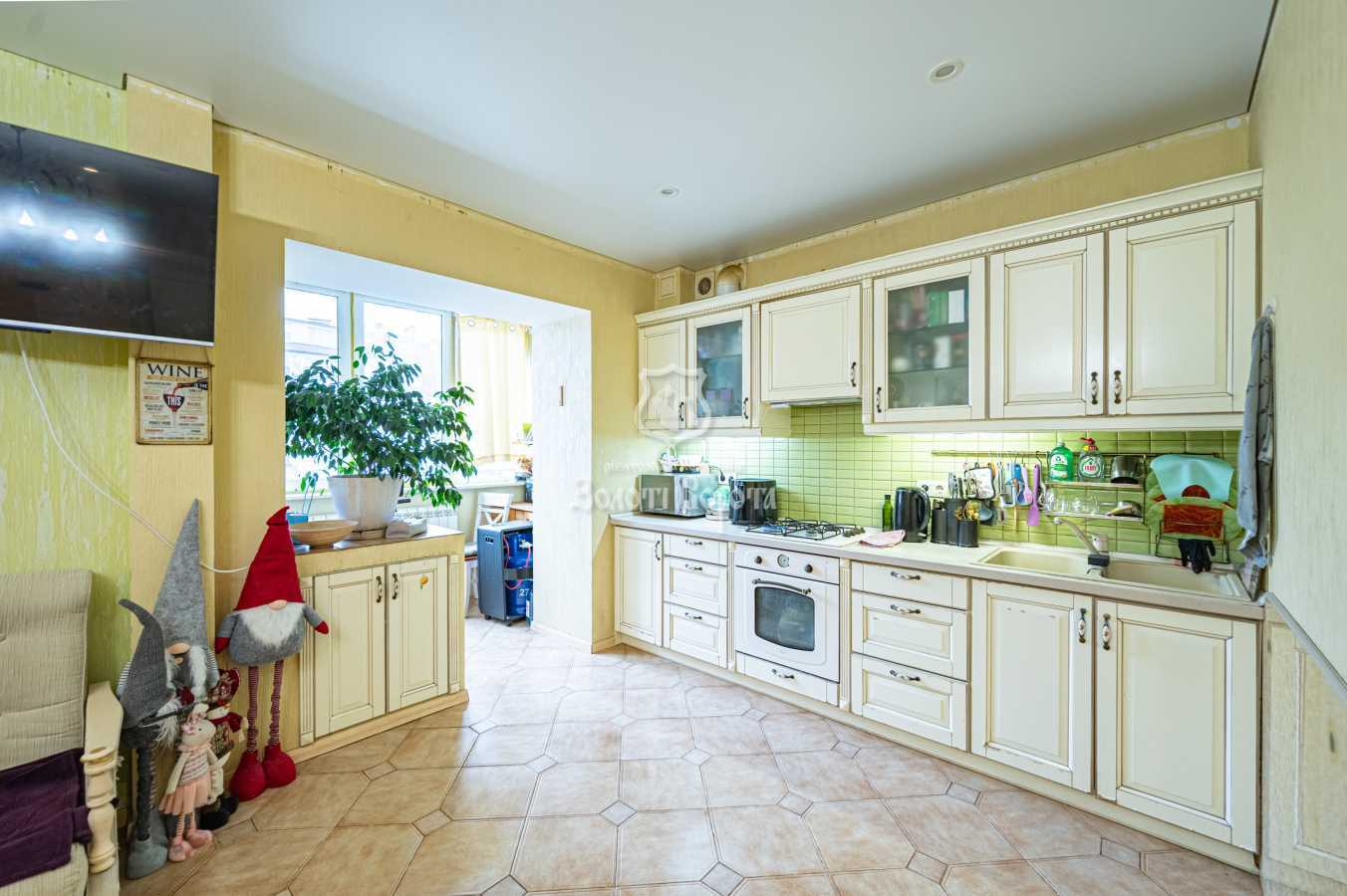 Продажа 2-комнатной квартиры 74.3 м², Погребняка ул., 14