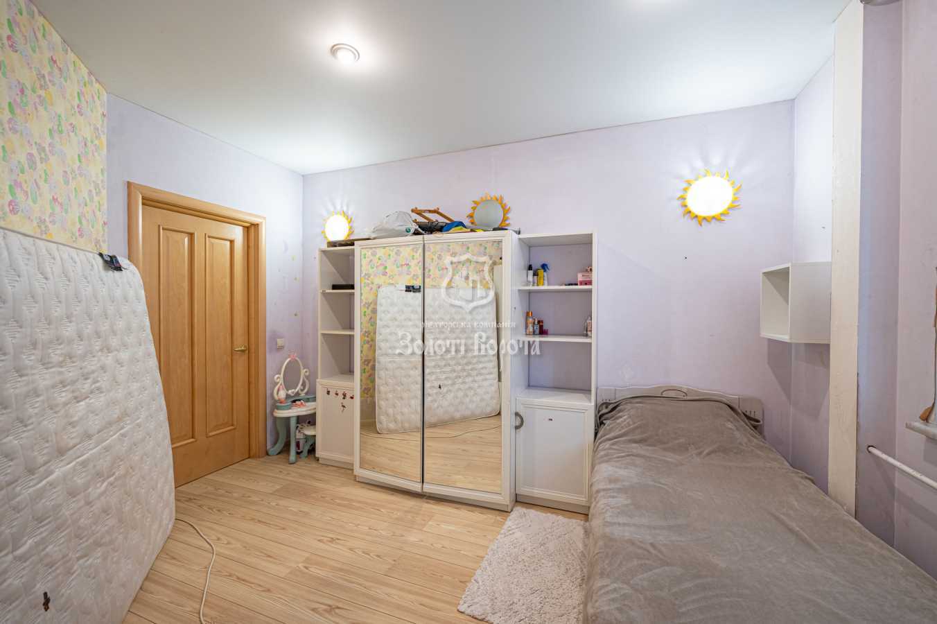 Продажа 2-комнатной квартиры 74.3 м², Погребняка ул., 14