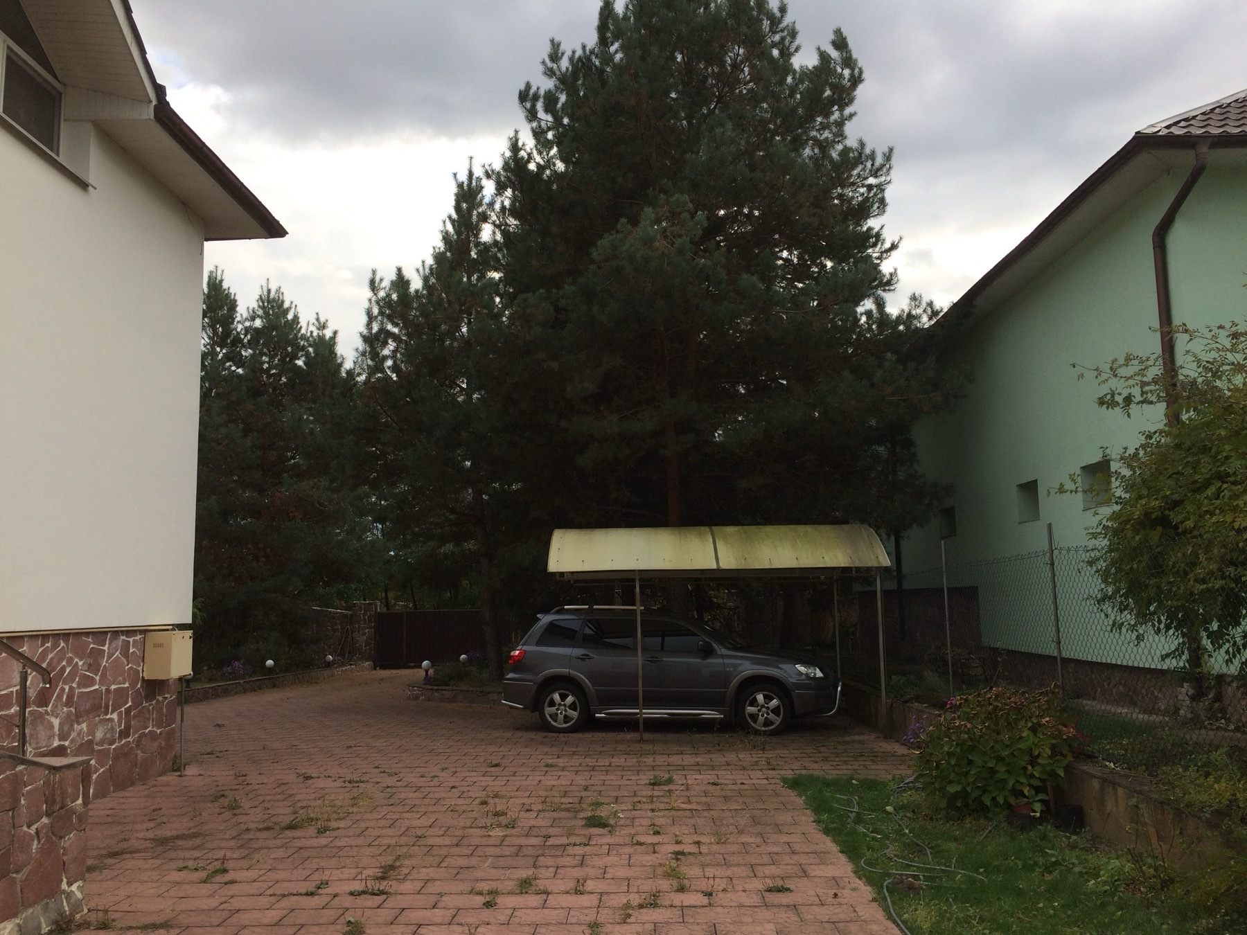 Продажа дома 250 м², вул.Озерна 21
