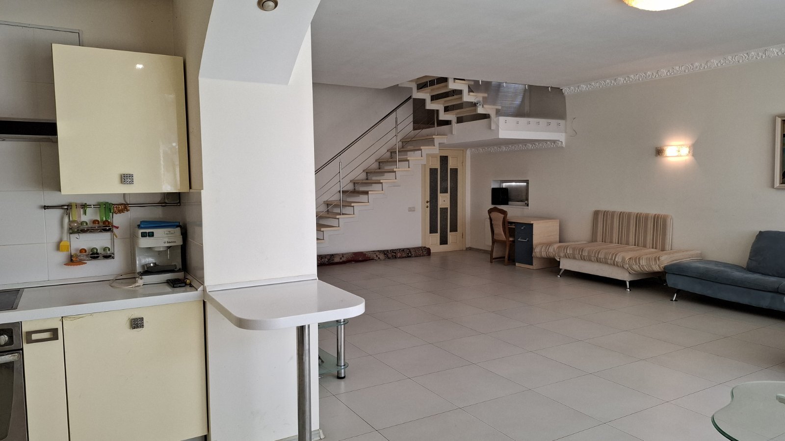 Продажа дома 250 м², вул.Озерна 21