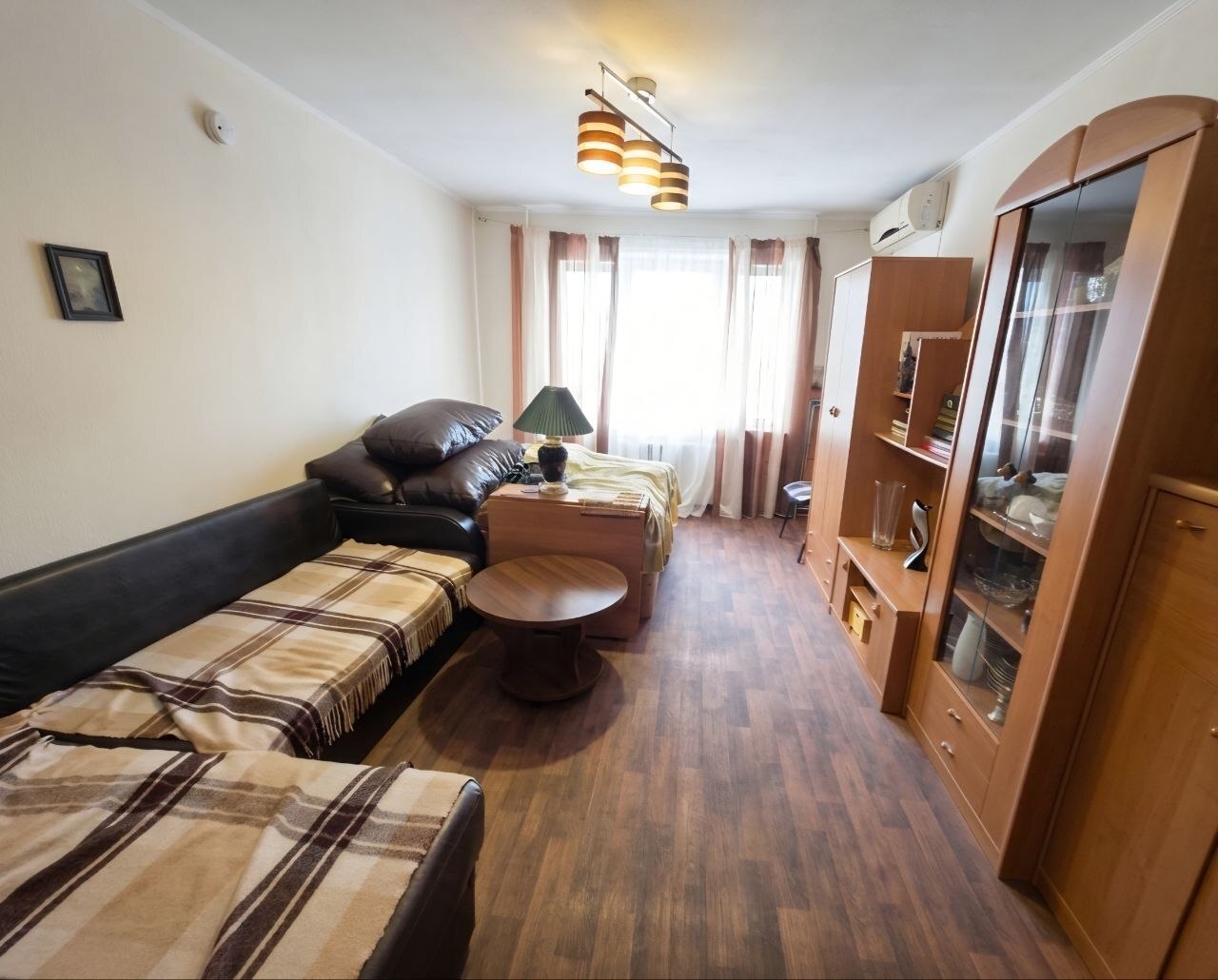 Продажа 3-комнатной квартиры 70 м², Новогодняя ул.