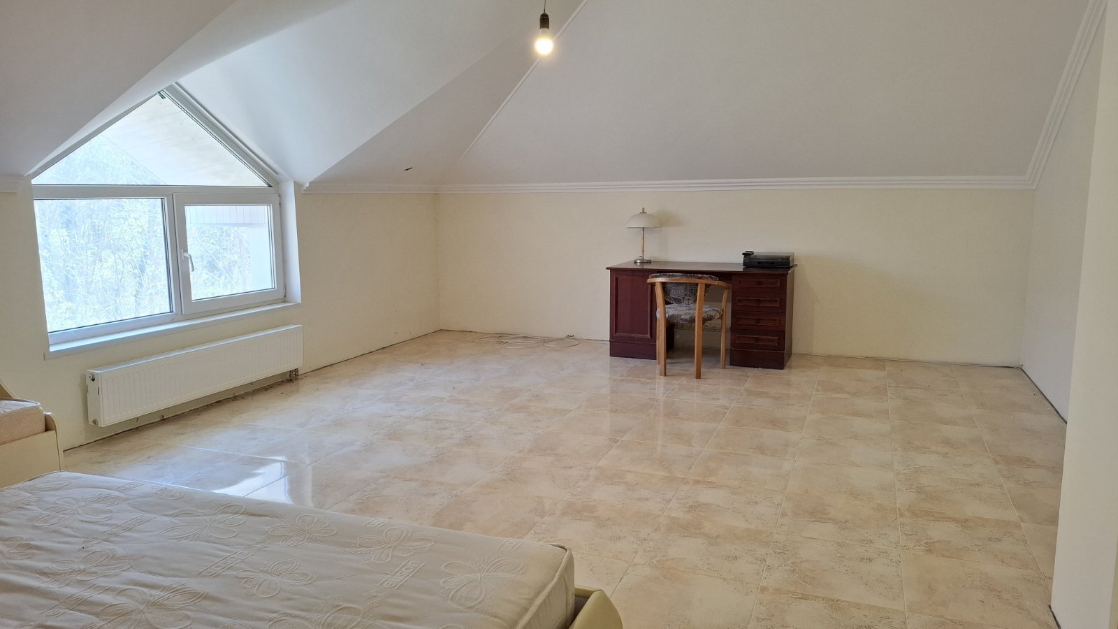 Продажа дома 250 м², вул.Озерна 21