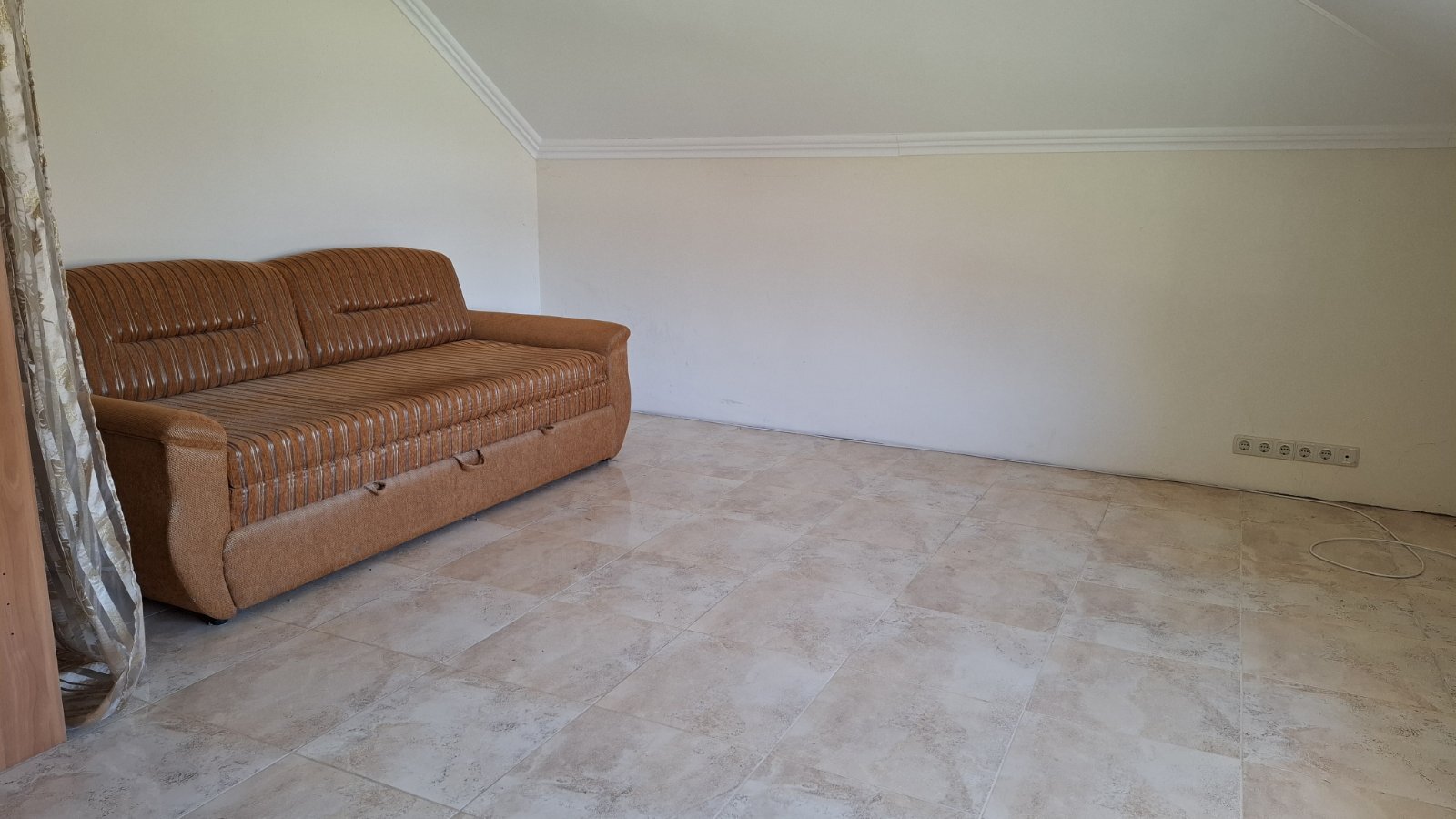 Продажа дома 250 м², вул.Озерна 21