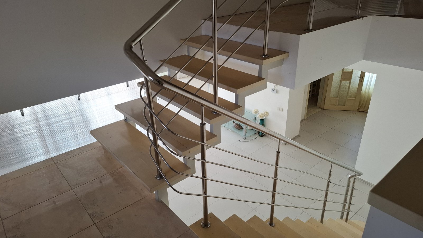 Продажа дома 250 м², вул.Озерна 21