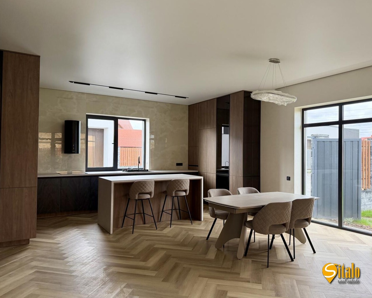 Продаж будинку 140 м², 3-я Озерна вул.