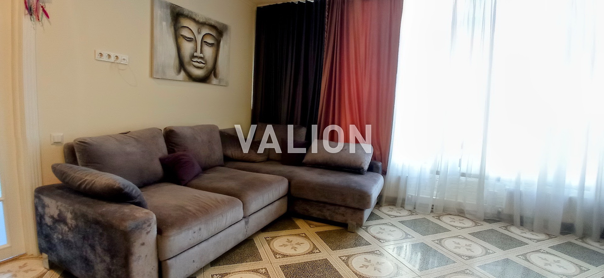 Продажа 3-комнатной квартиры 131.6 м², Григория Гуляницкого ул., 44/1