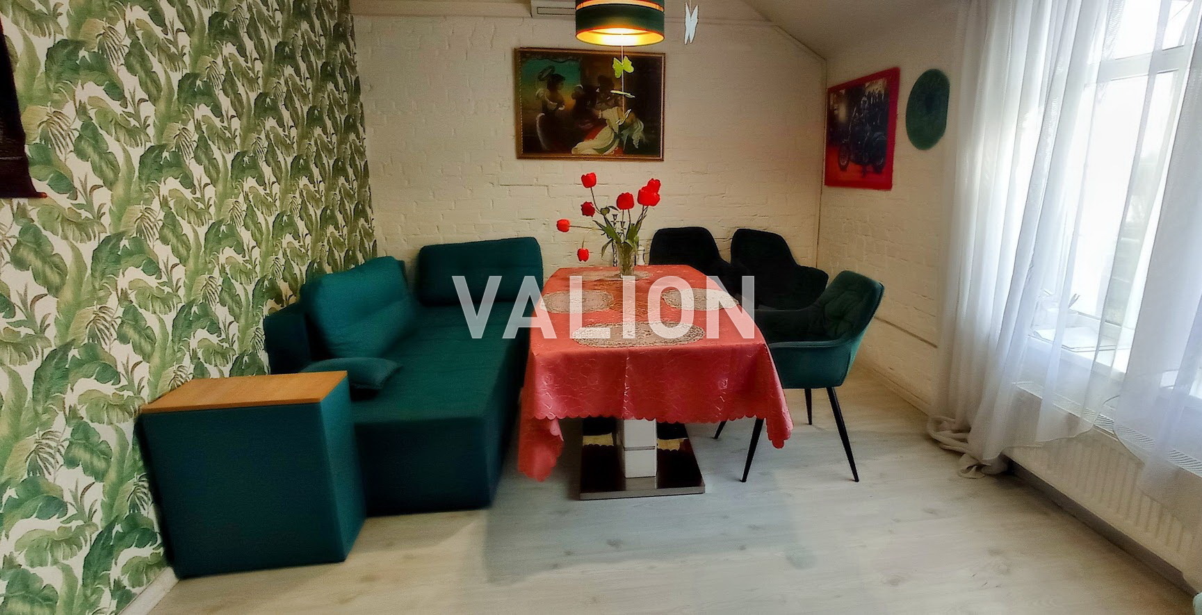 Продажа 3-комнатной квартиры 131.6 м², Григория Гуляницкого ул., 44/1