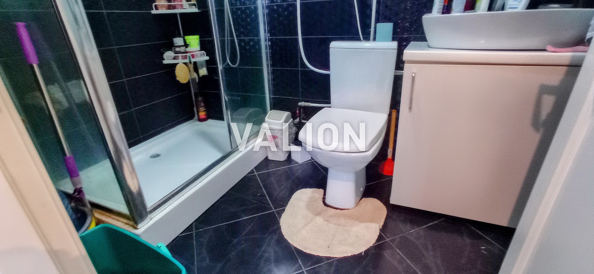 Продажа 3-комнатной квартиры 131.6 м², Григория Гуляницкого ул., 44/1