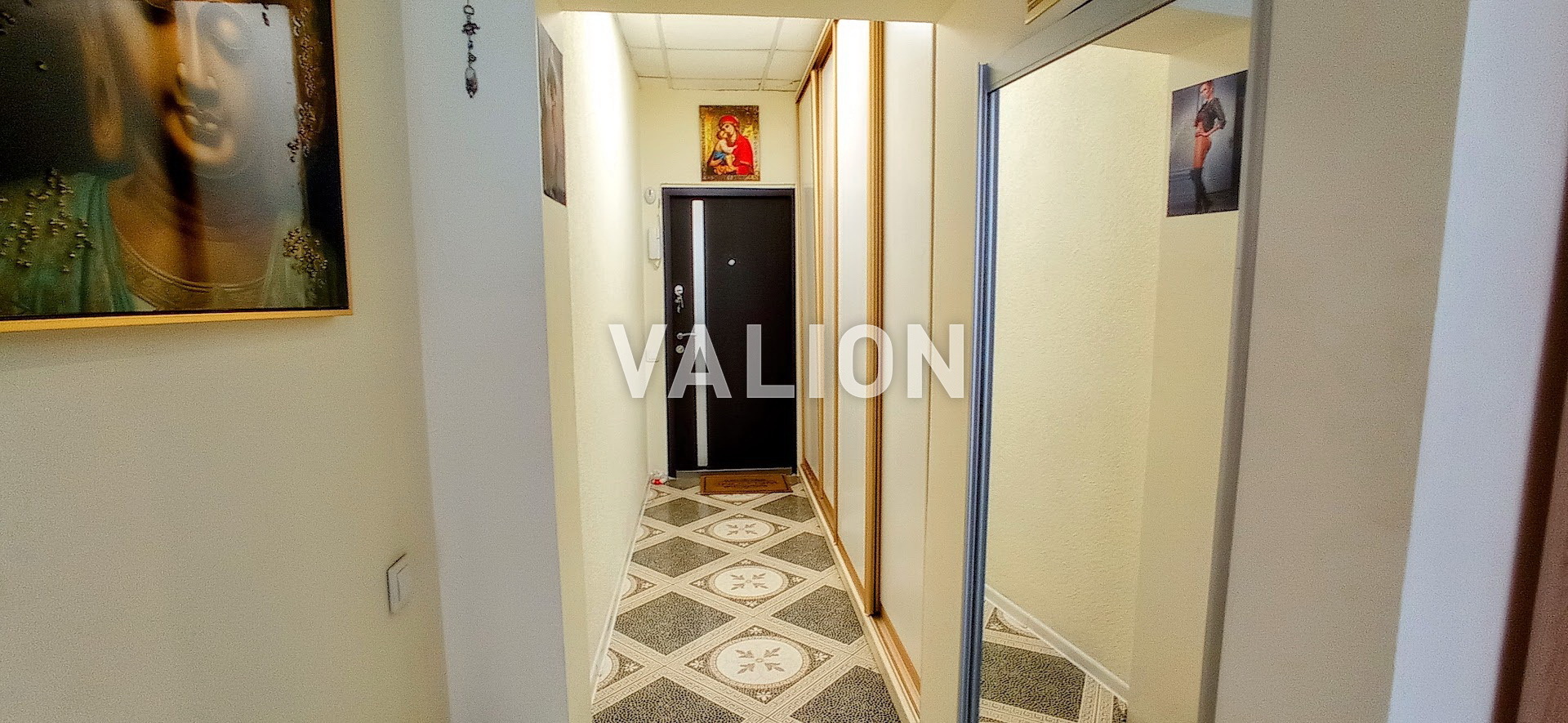 Продажа 3-комнатной квартиры 131.6 м², Григория Гуляницкого ул., 44/1